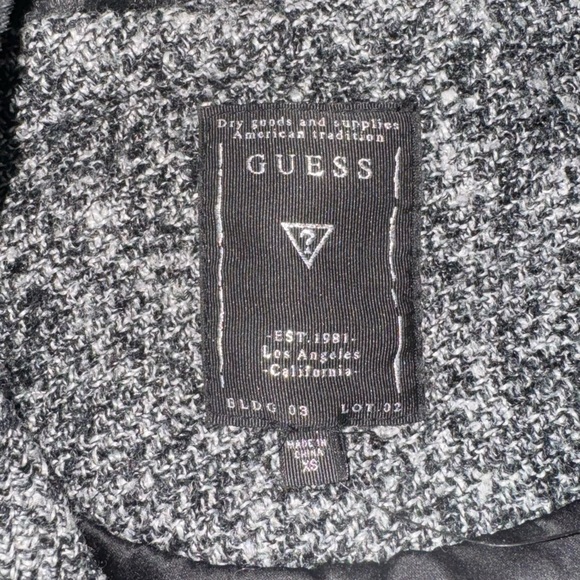 Guess Black and Gray Leather Jacket with Plush Collar and Zipper Closure - Picture 2 of 3